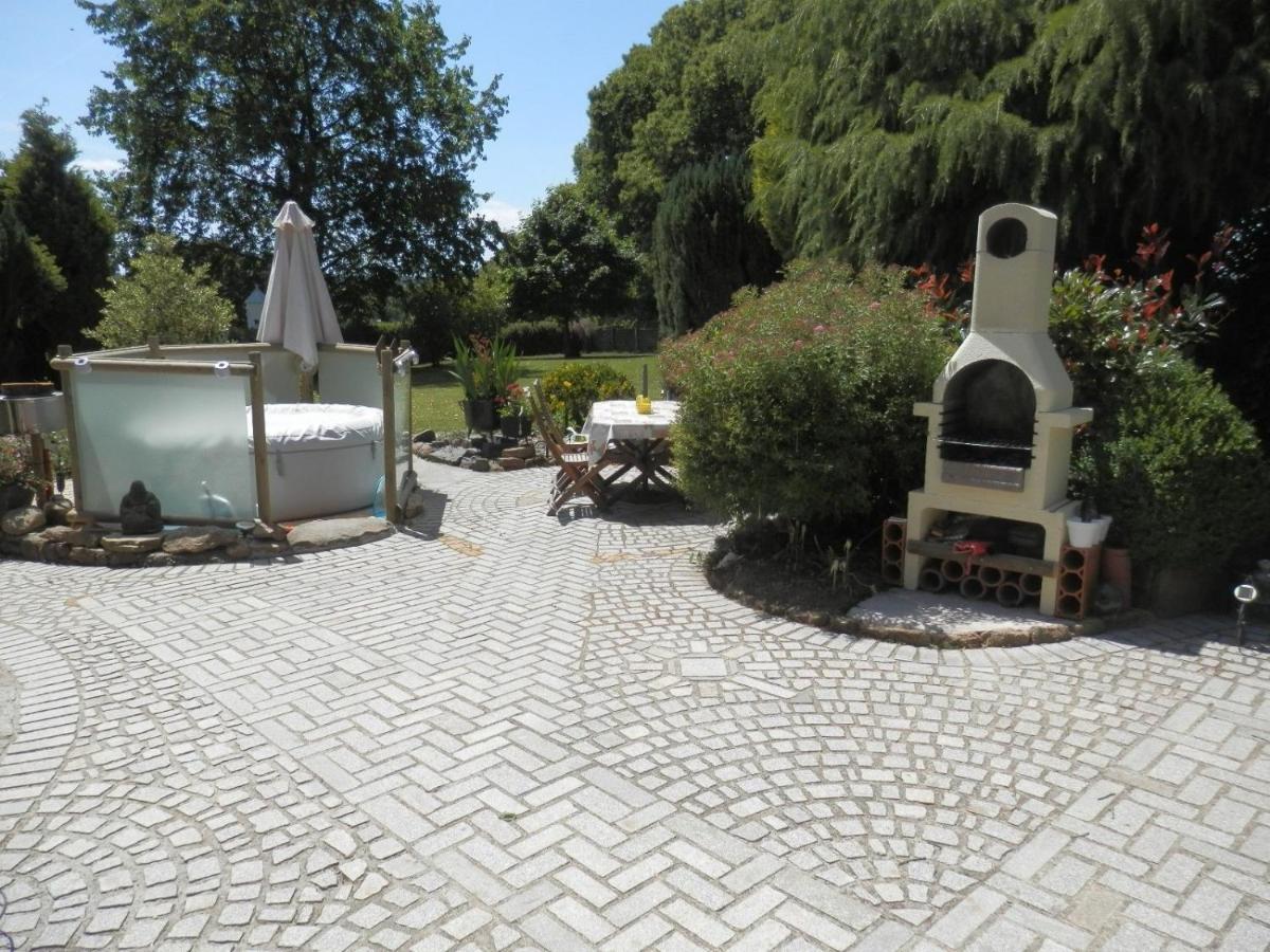 La Petite Cretouffiere - Naturiste Accommodation - Adult Only Colombiers-du-Plessis Exterior photo