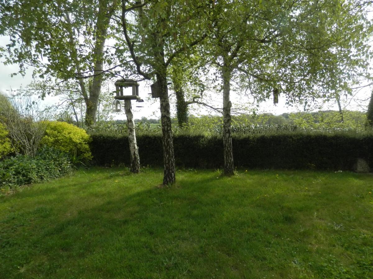 La Petite Cretouffiere - Naturiste Accommodation - Adult Only Colombiers-du-Plessis Exterior photo