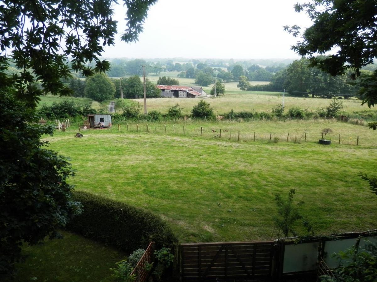La Petite Cretouffiere - Naturiste Accommodation - Adult Only Colombiers-du-Plessis Exterior photo